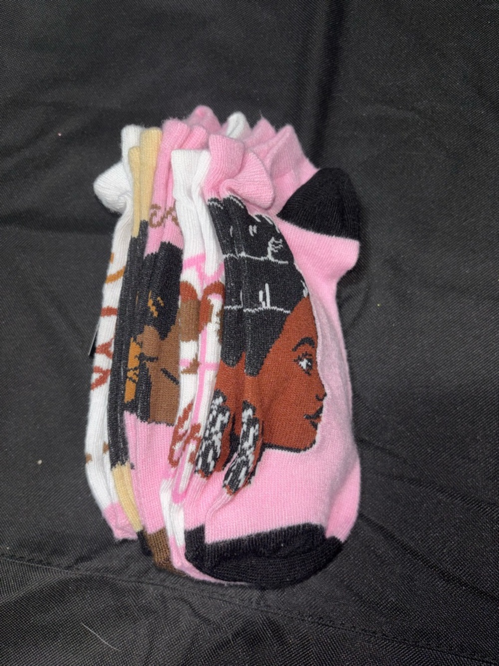 Barbie No-Show Socks in White, Pink & Brown Script - Picture 3 of 3